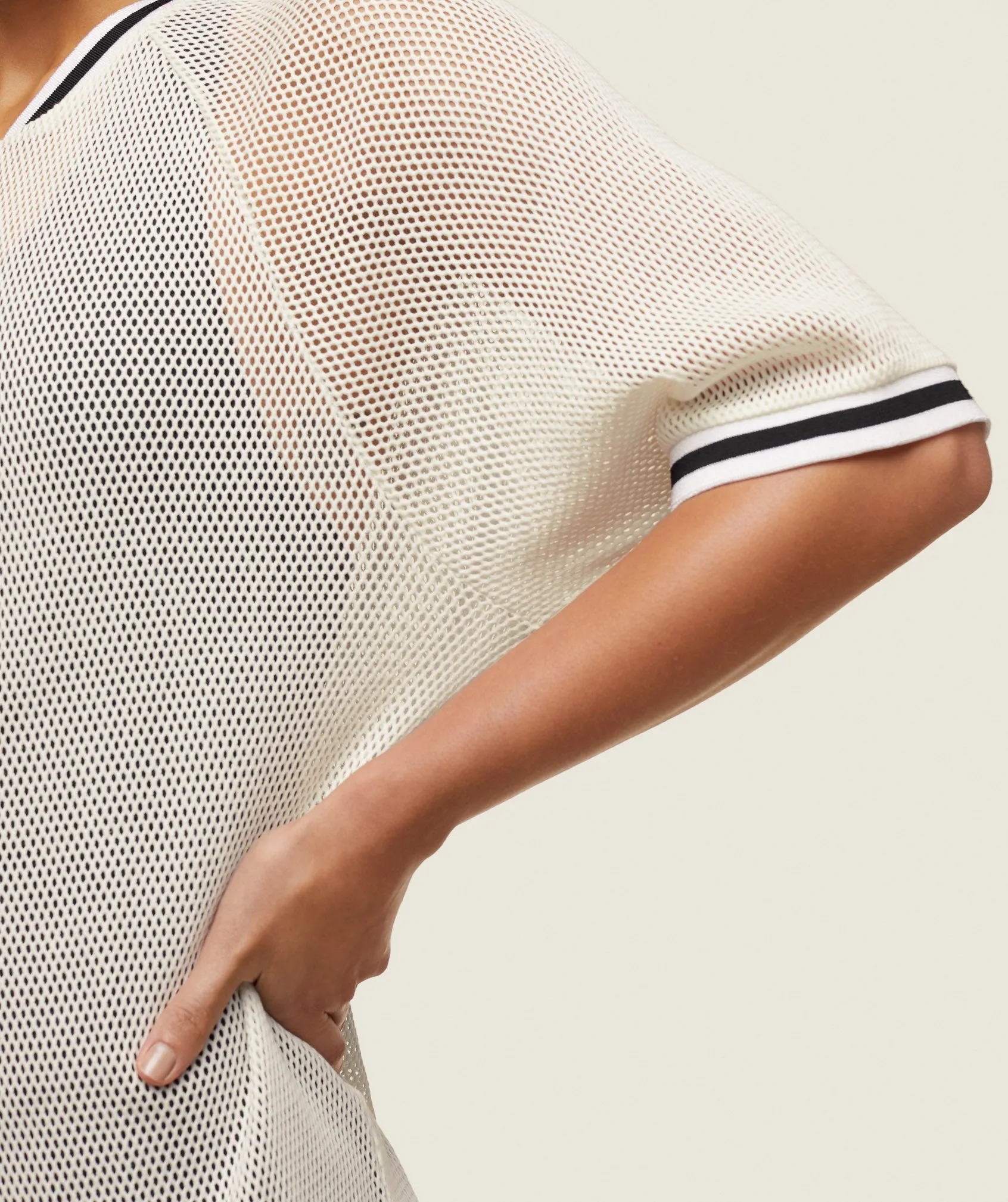 Gymshark everywear Mesh Layering Tee - Soft White/Black